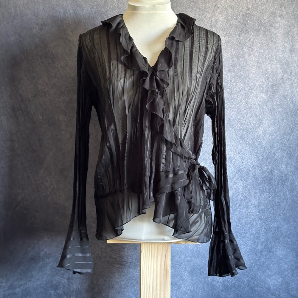 Notations Black Ruffled Bell Sleeve Blouse XL